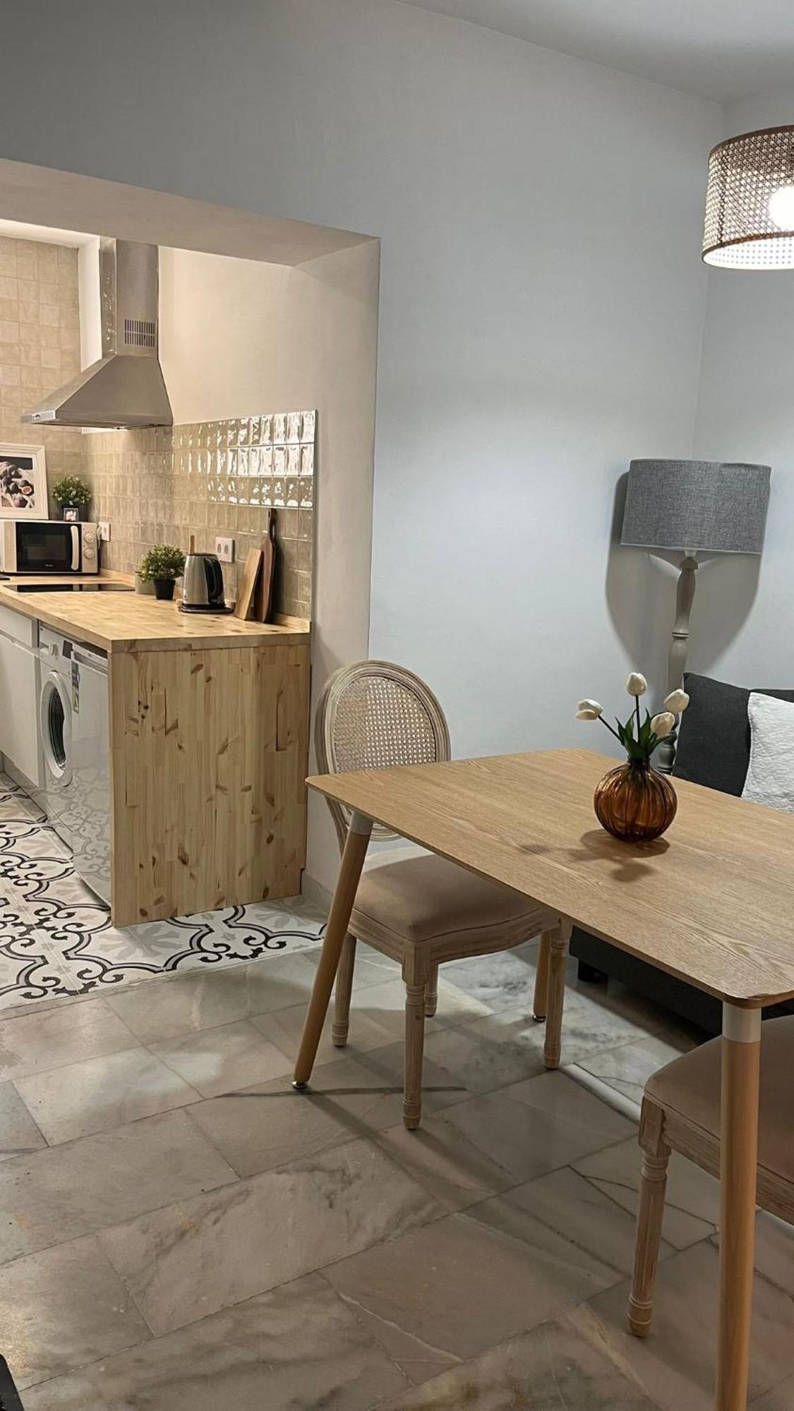 Apartamento En Casco Antiguo - Plaza De La Gavidia Siviglia Esterno foto