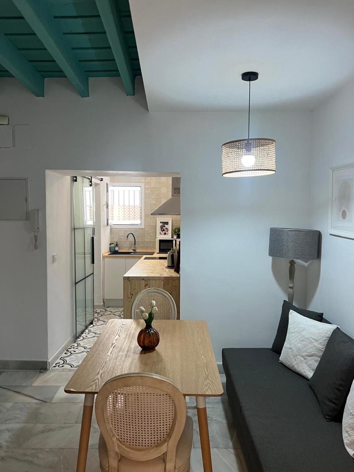 Apartamento En Casco Antiguo - Plaza De La Gavidia Siviglia Esterno foto